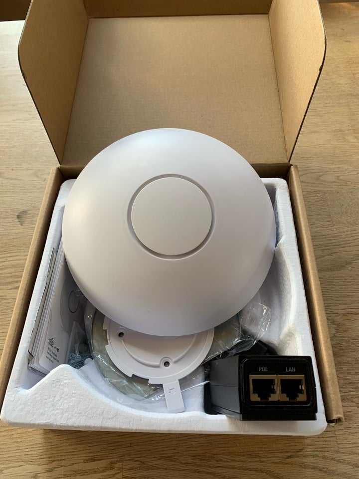 Access point, UniFi AP AC Long Range