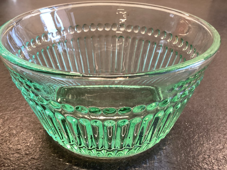 Glas, Skål, Ukendt retro