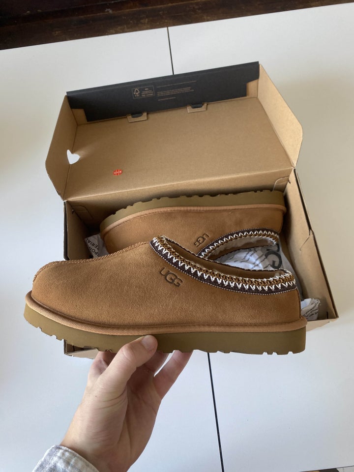 Sneakers, str. 40, Ugg