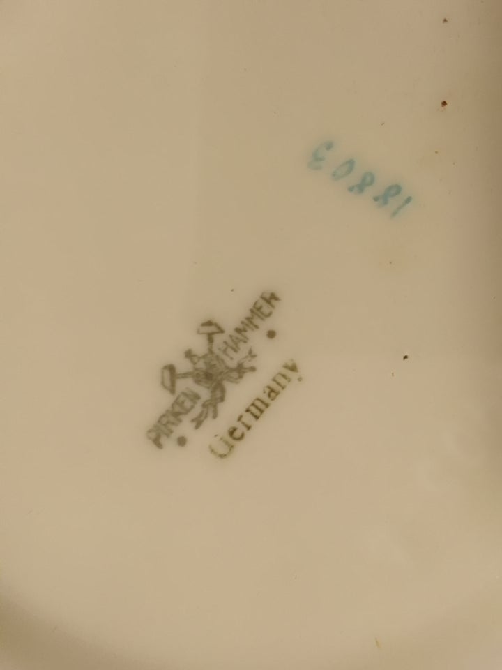 Porcelæn , Porcelæn , 100 år gl.