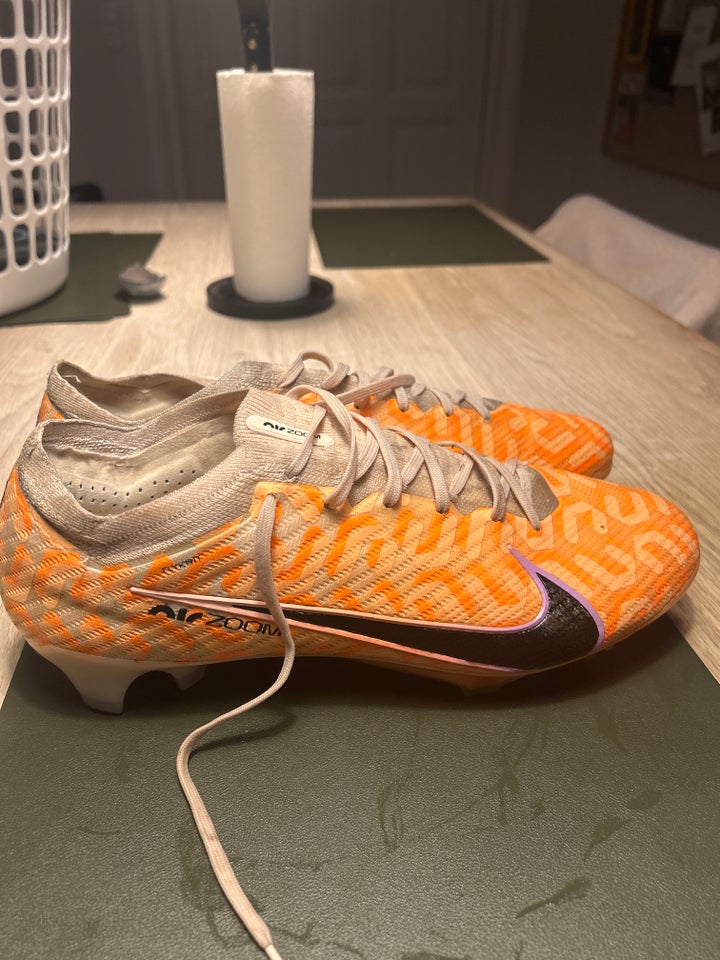 Fodboldstøvler, Nike, Mercurial