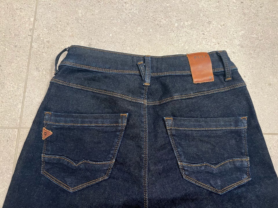 Jeans, PULZ, str. 29