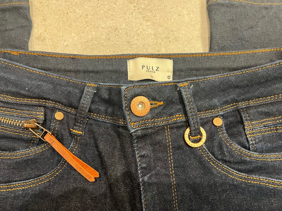 Jeans, PULZ, str. 29