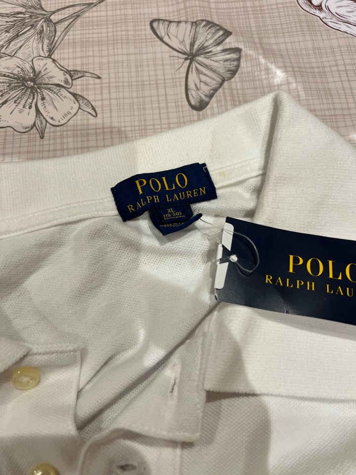 T-shirt, Polo, Polo