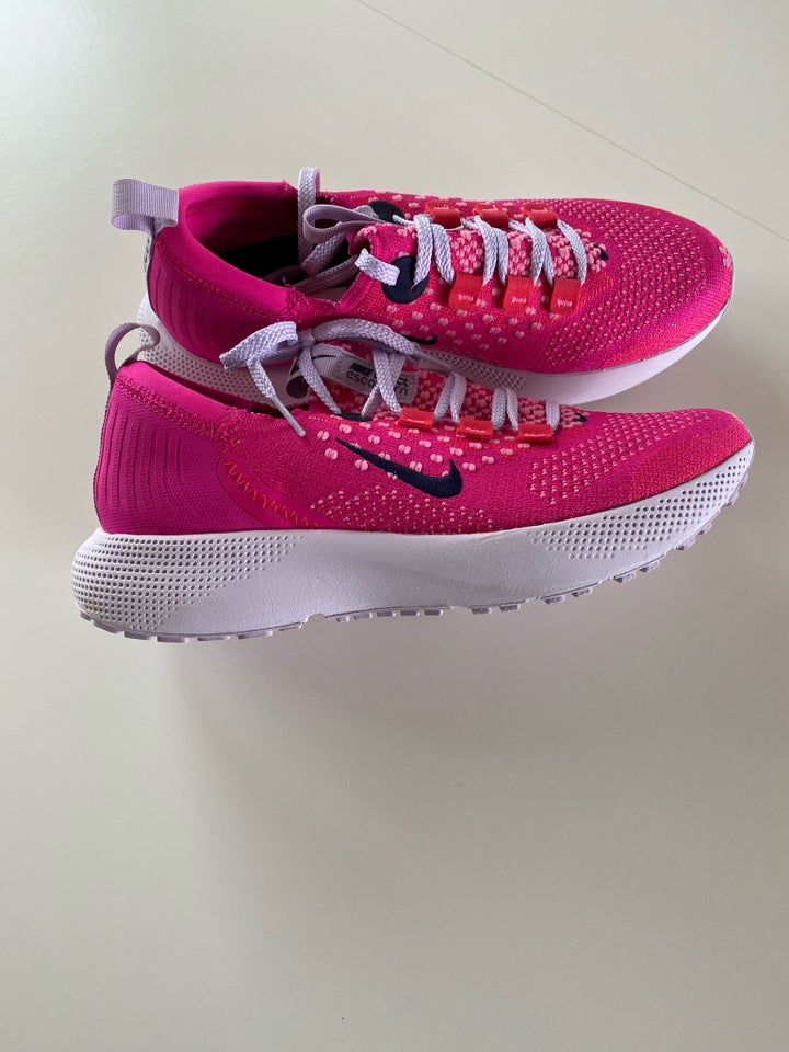 Løbesko Nike React str 40