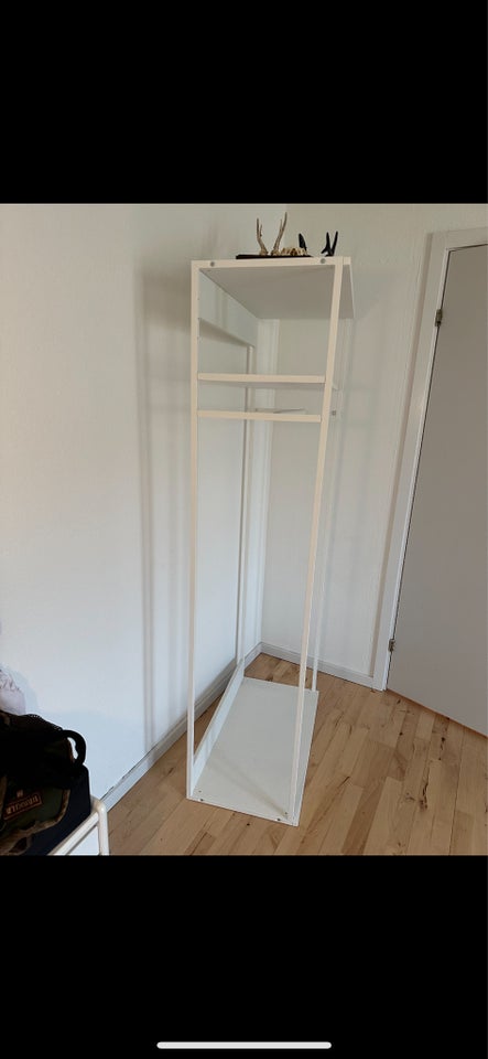 Garderobeskab Ikea b: 80 d: 40 h: