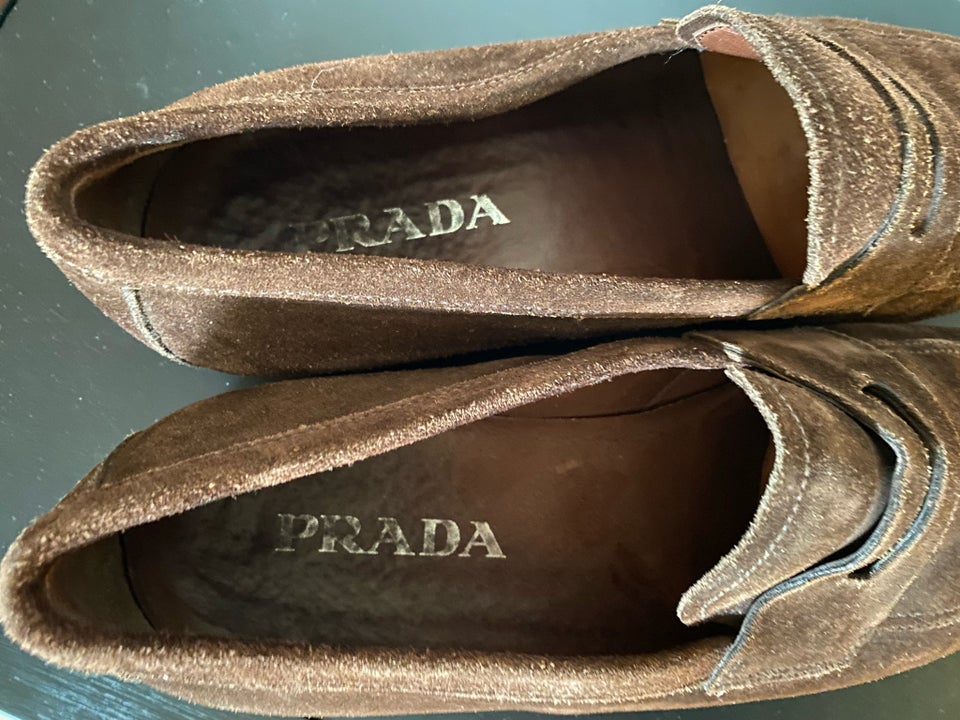 Loafers, Prada, str. 42