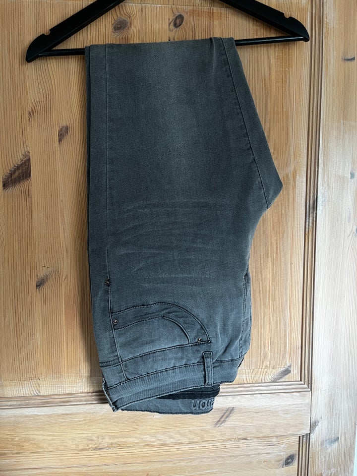 Jeans, Miss baron , str. 46