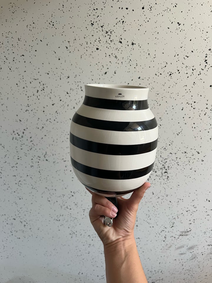 Kahler vase, Kahler