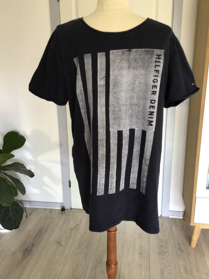 T-shirt, Tommy Hilfiger , str. XL