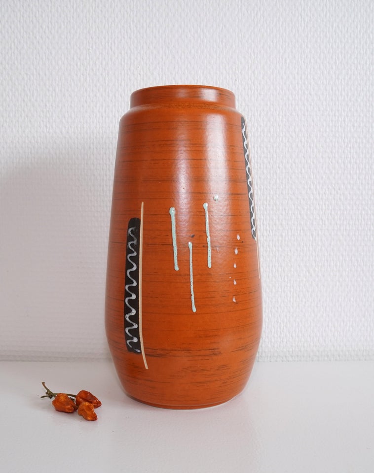 Keramik vase i orange glasur med