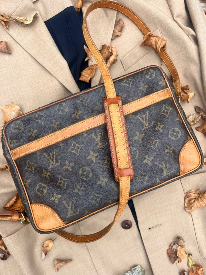 Crossbody, Louis Vuitton