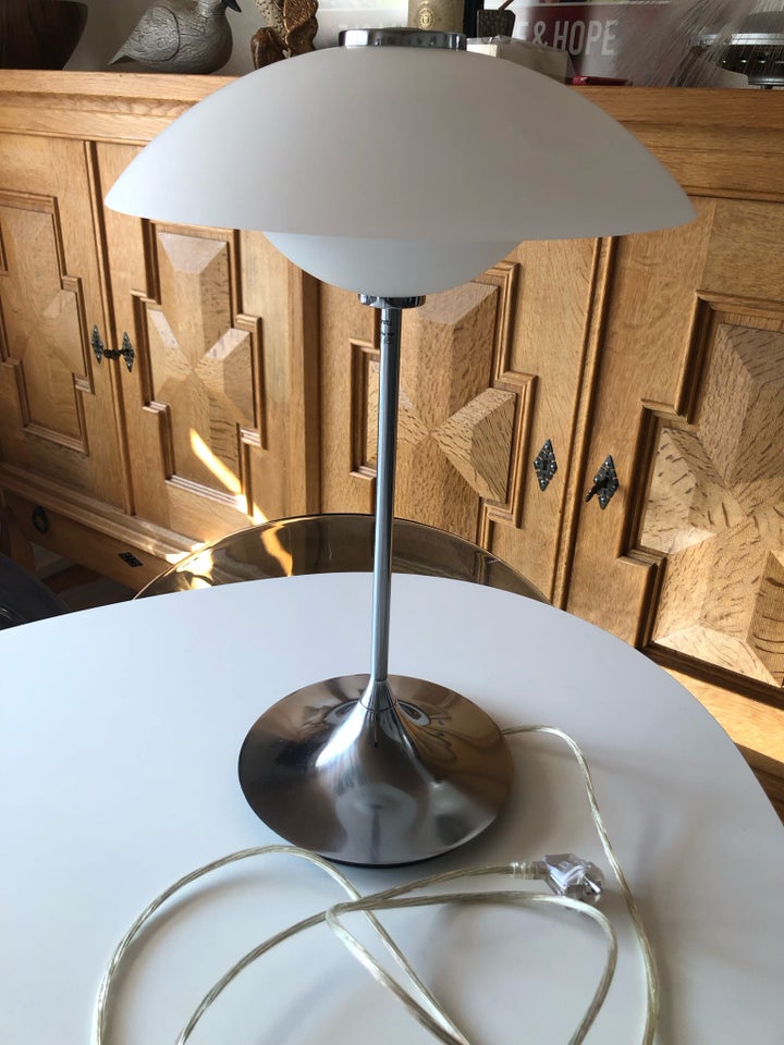 Anden bordlampe, Elbodan