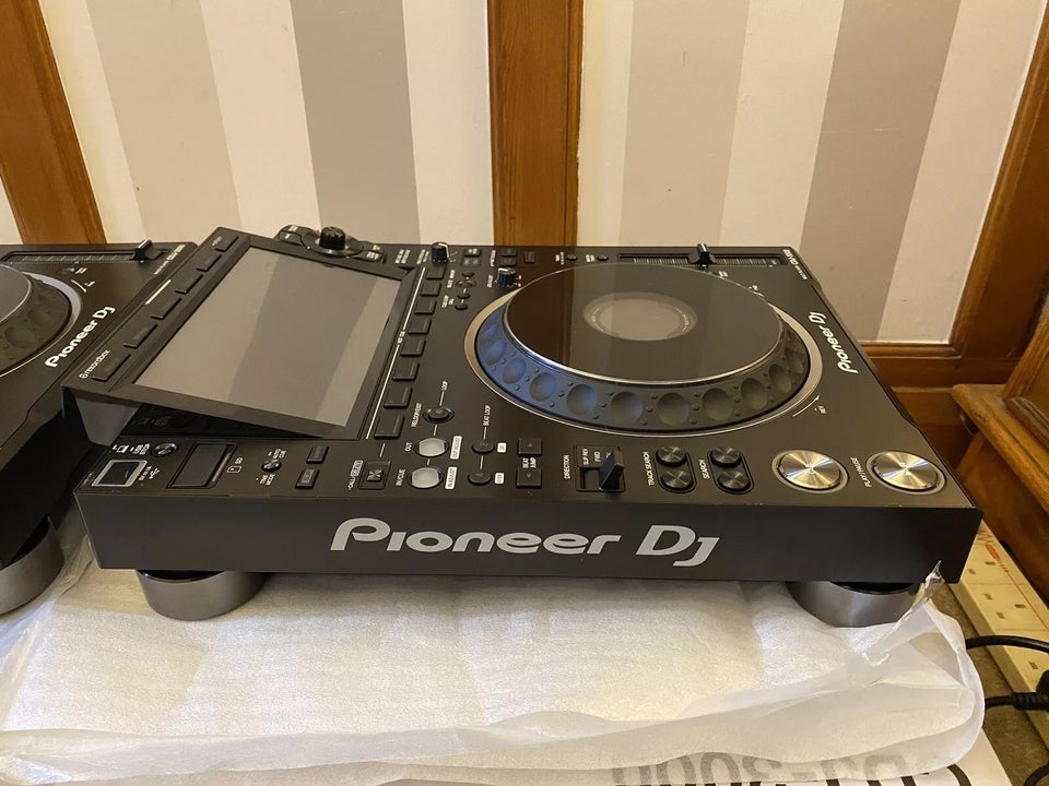 2 x (par) Pioneer Dj CDJ3000