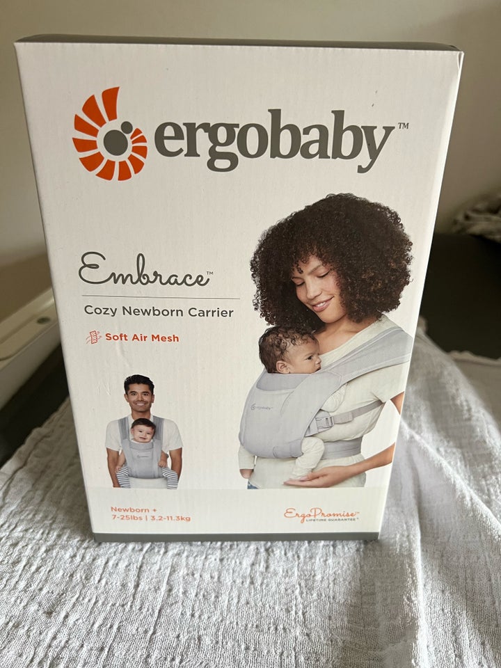 Bæresele, Ergobaby embrace