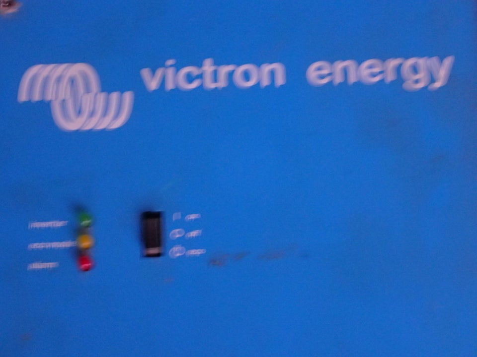 Inverter, Victron 24 volt DC til 230