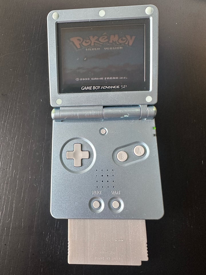 Pokemon Silver Med Lugia fra 1999