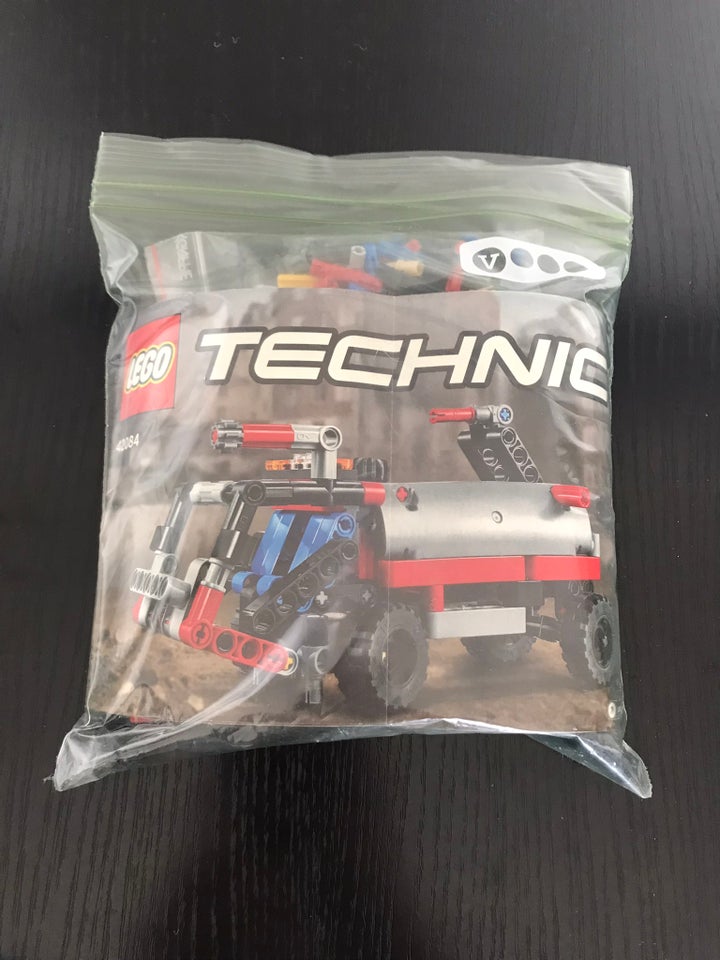 Lego Technic 8260 + 42010