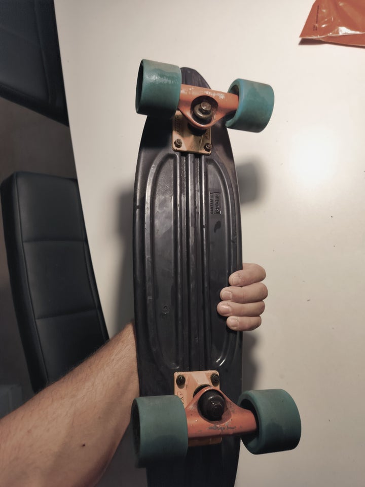 Skateboard