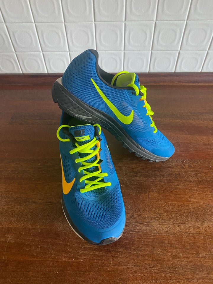 Sportssko, NIKE, str. 42,5