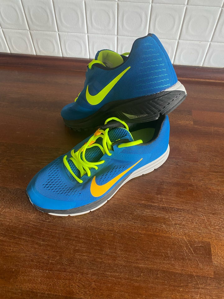 Sportssko, NIKE, str. 42,5