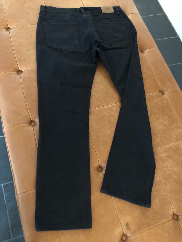 Jeans, Bison, str. 40