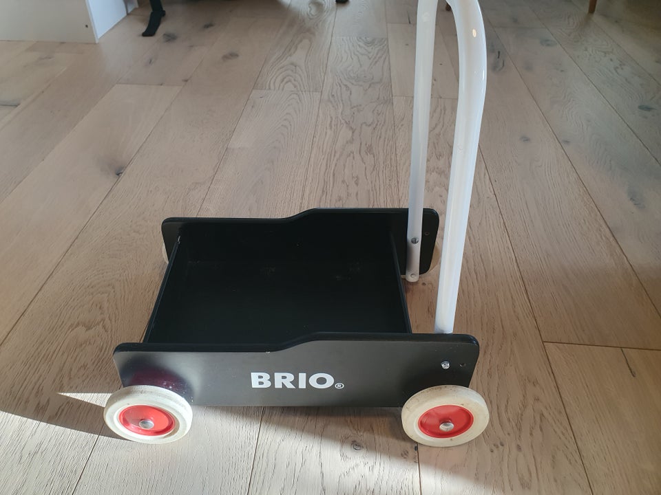 Brio Gåvogn