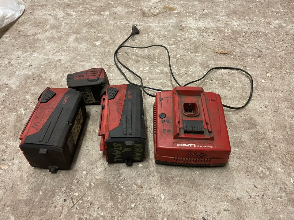 Lader og batteri  Hilti