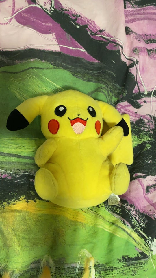 Pikachu bamse