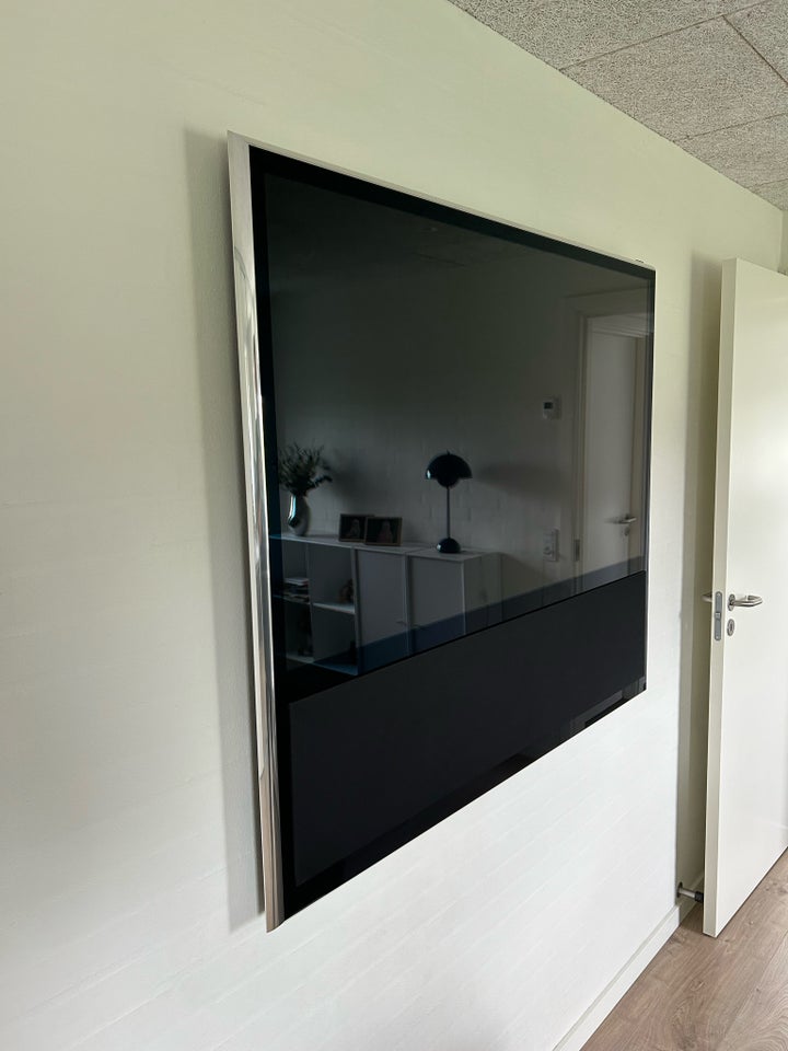 Bang  Olufsen Beovision 11 55"