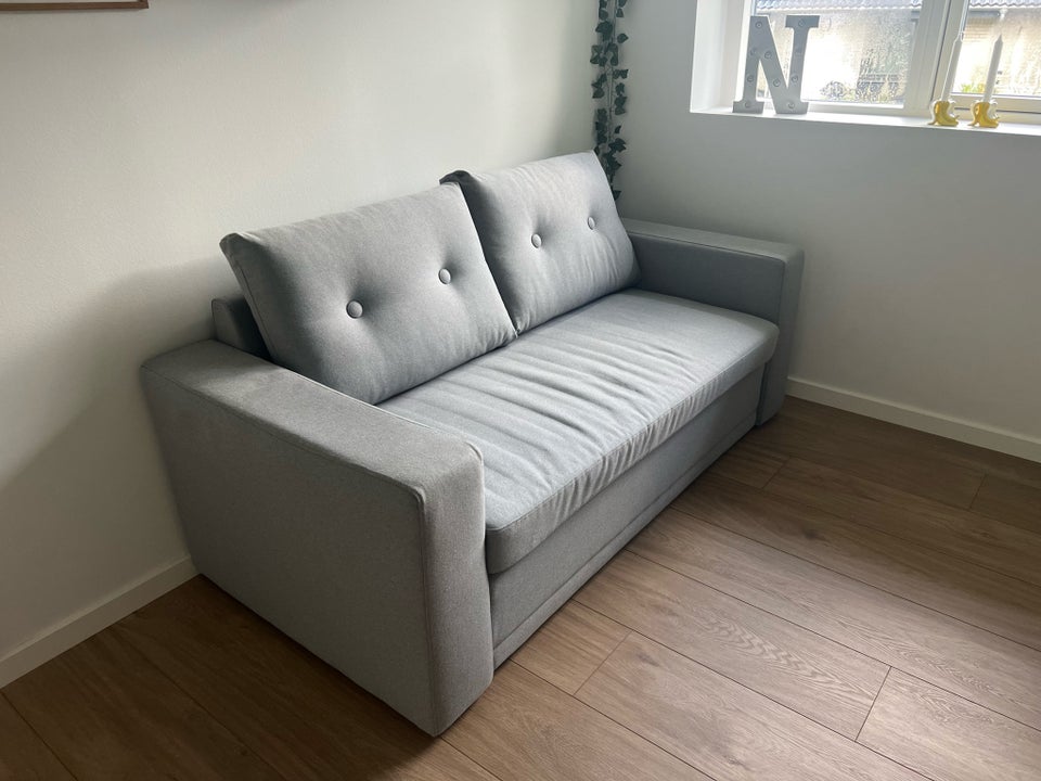 Sovesofa, b: 140 l: 198