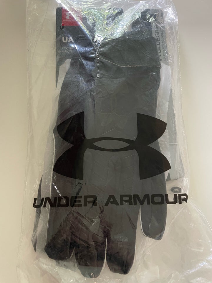 Amerikansk football Under Armour