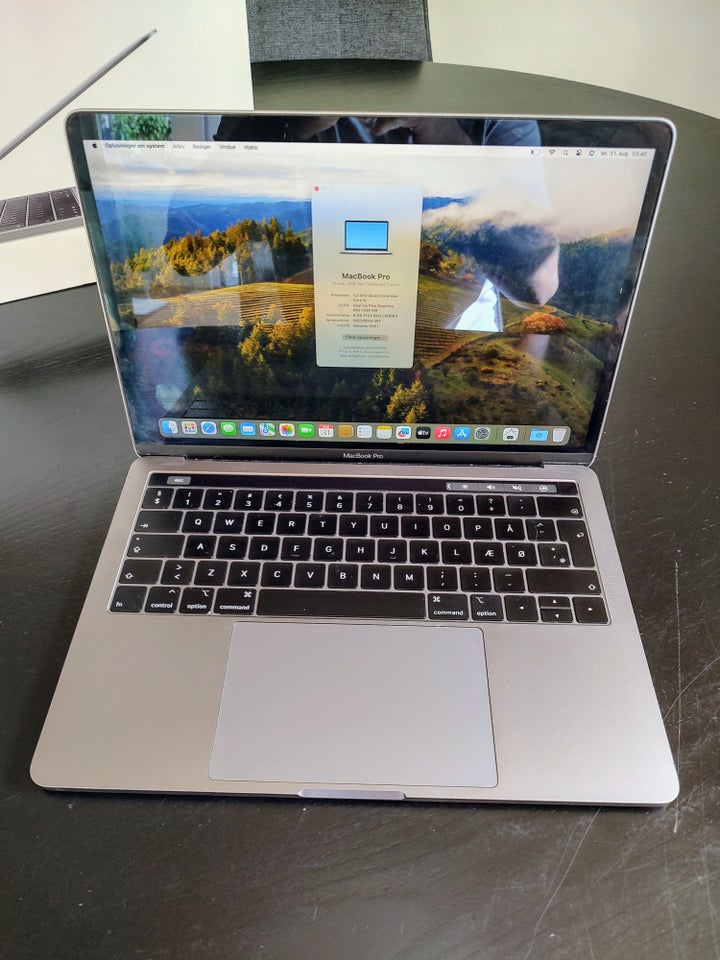 MacBook Pro, 2019 touchbar, 1,4 GHz