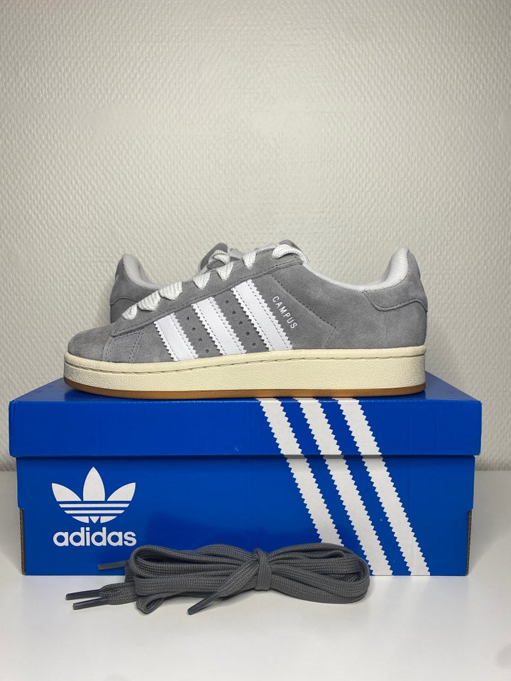 Sneakers, str. 38, Adidas