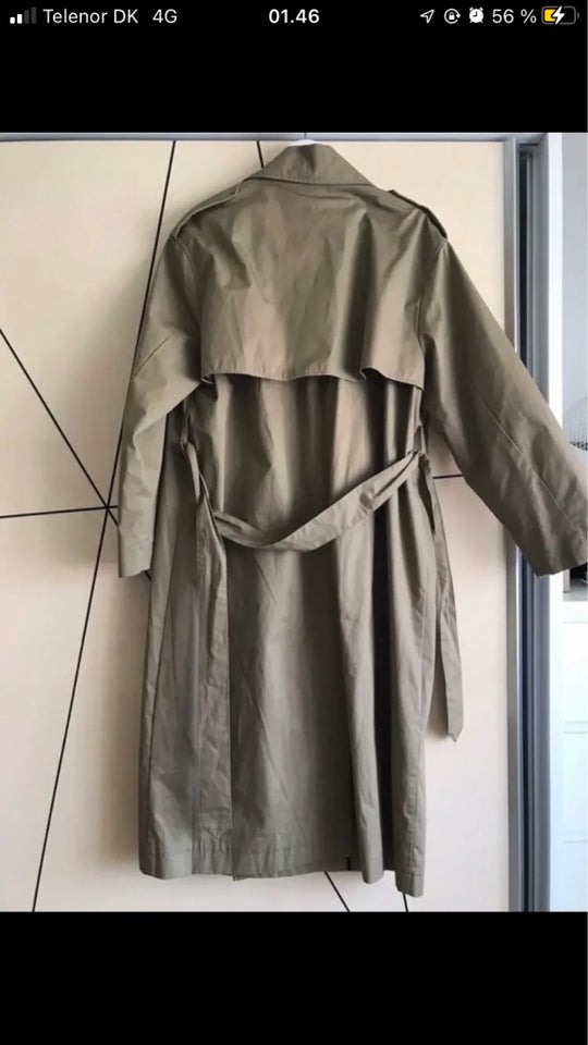 Trenchcoat, str. 40, Zara