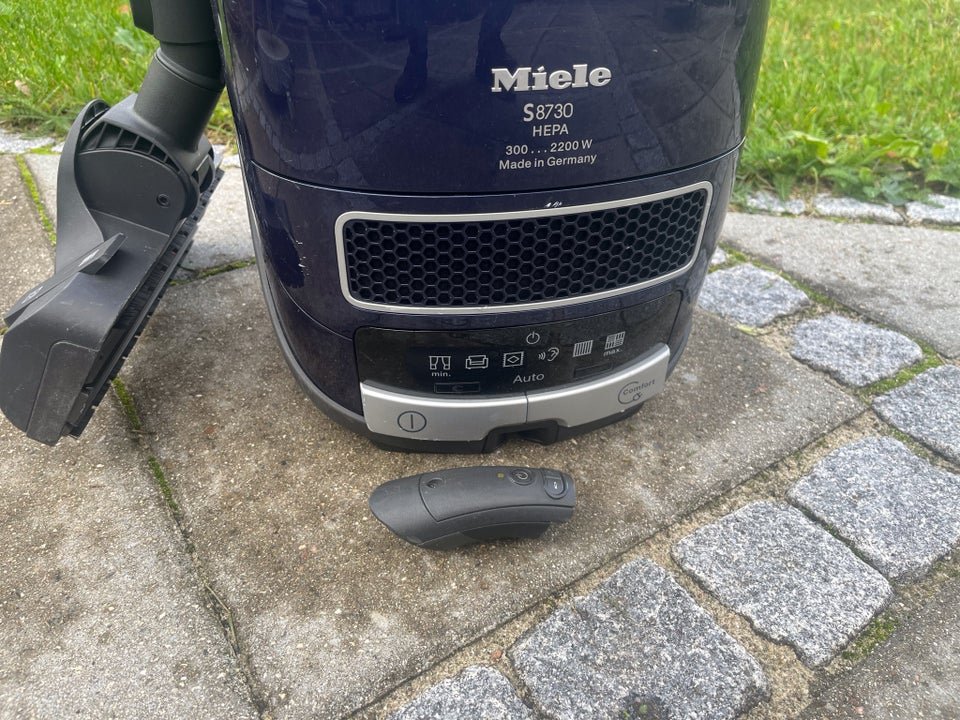 Støvsuger, Miele S8730, 2200 watt