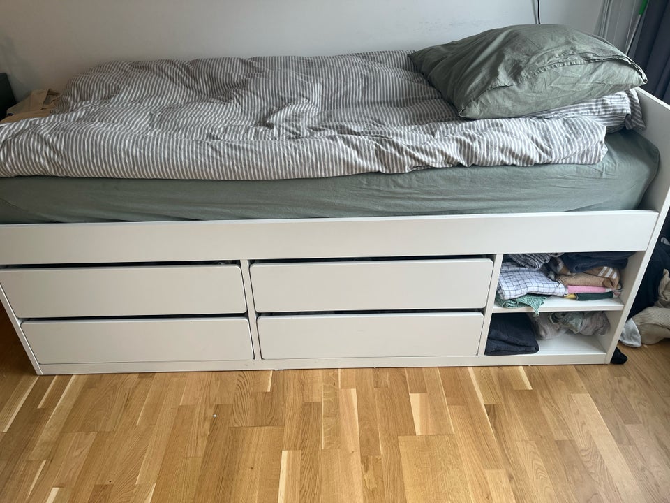 Enkeltseng, Ikea , b: 96 l: 206 h: 89