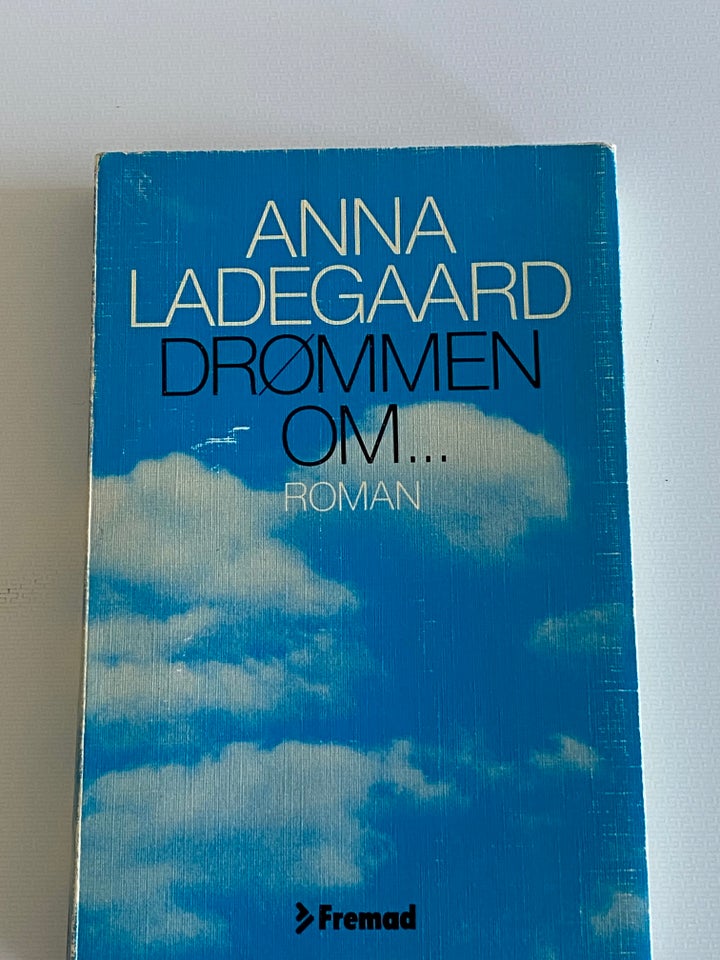 Drømmen om, Anna Ladegaard, genre: