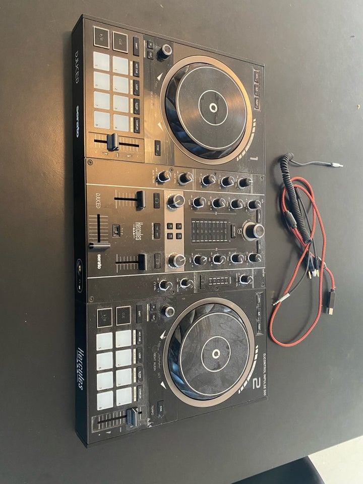 Dj mixerpult, Hercules inpulse 500