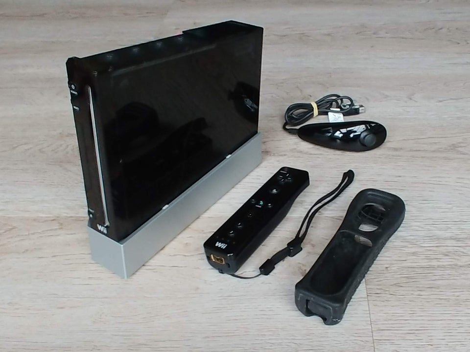 Nintendo Wii, med 5 spil