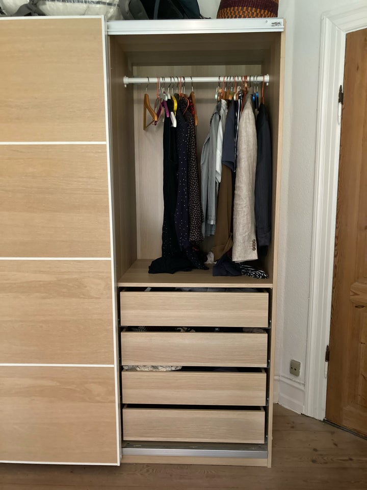 Klædeskab, Ikea, b: 150 d: 65 h: 200