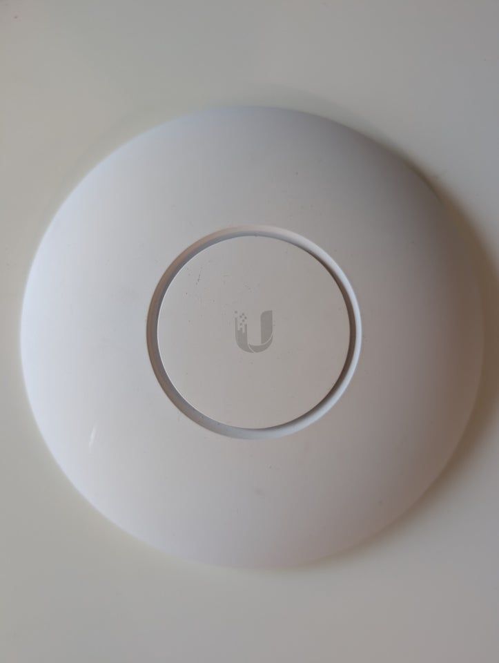 Access point, wireless, Ubiquiti