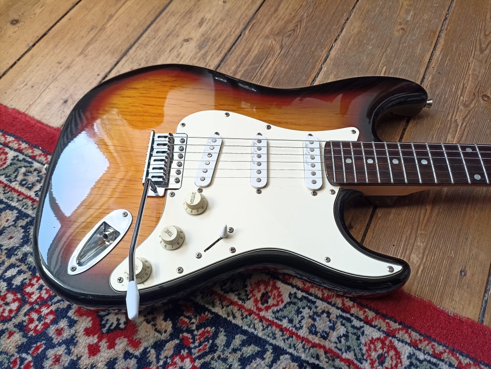 Elguitar, Squier SE Stratocaster