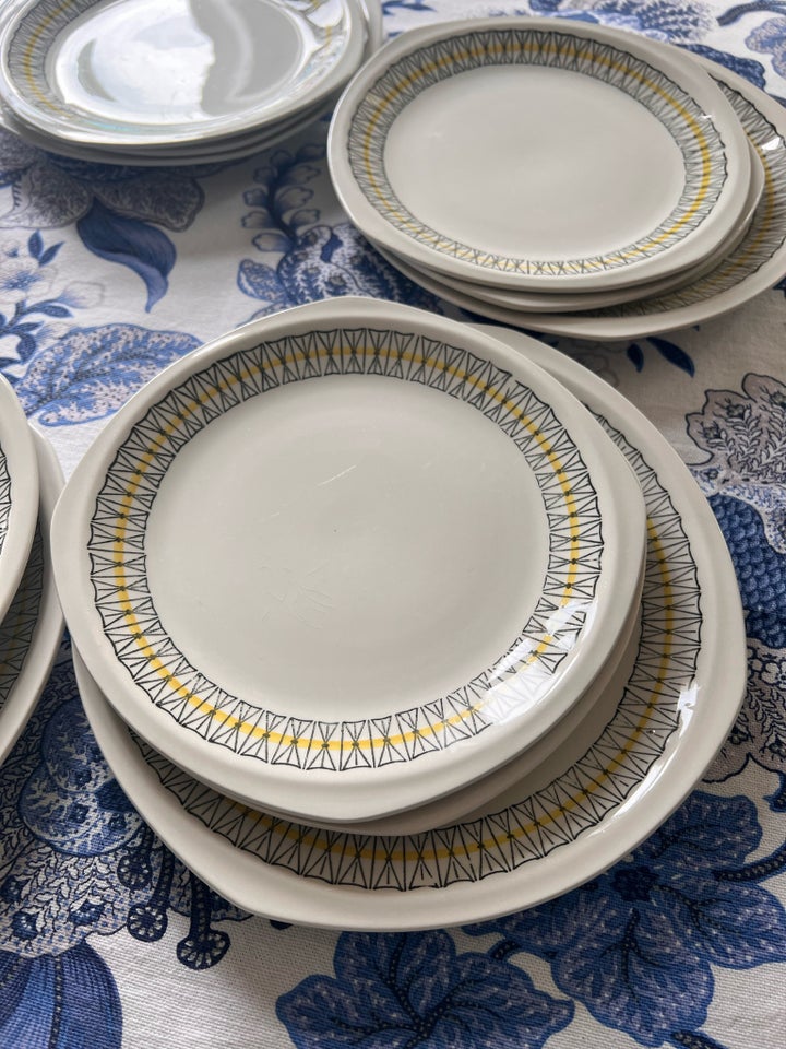 Porcelæn 14 Frokost og