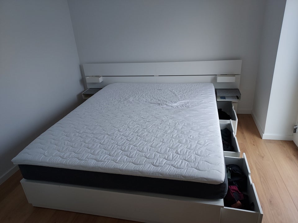 1½ seng, Ikea Nordli, b: 160 l: 200