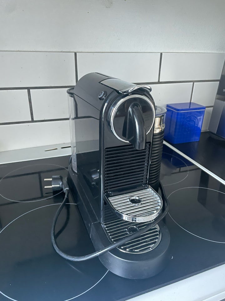 Nespresso kapselkaffemaskine,