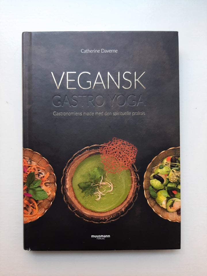 Vegansk gastro yoga, Cathrine