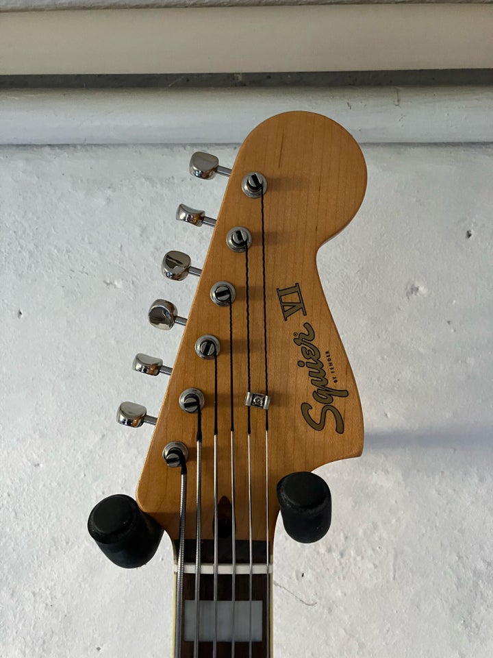 Elbas Squier Classic Vibe Bass VI