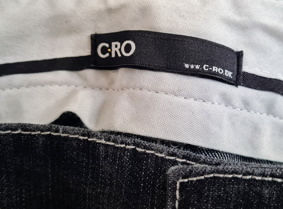 Jeans, CRO, str. 42