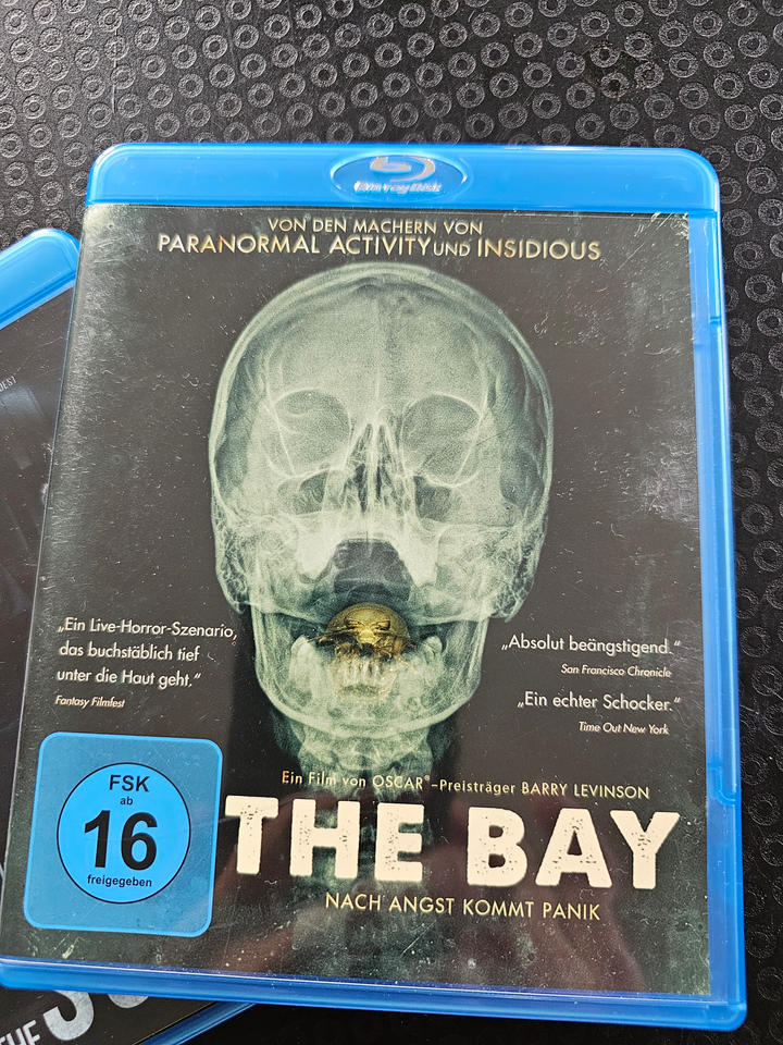 Uden undertekster! The Bay + The